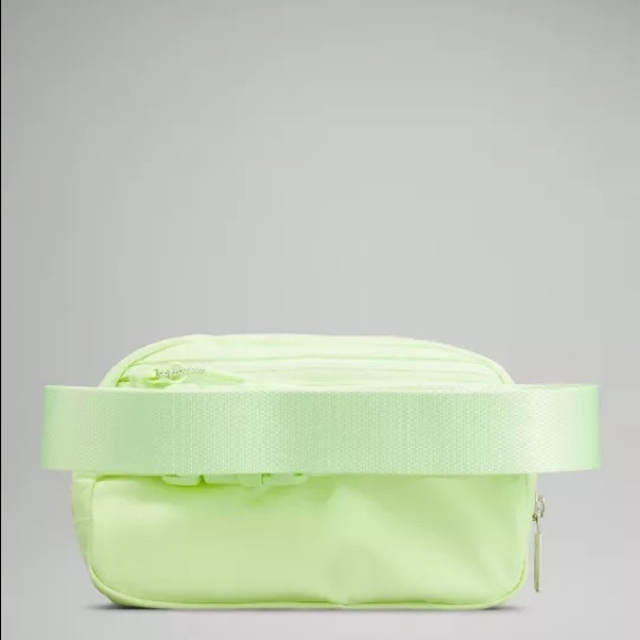 🍋Lululemon Everywhere Belt Bag FADED ZAP FZAP - Picture 4 of 7